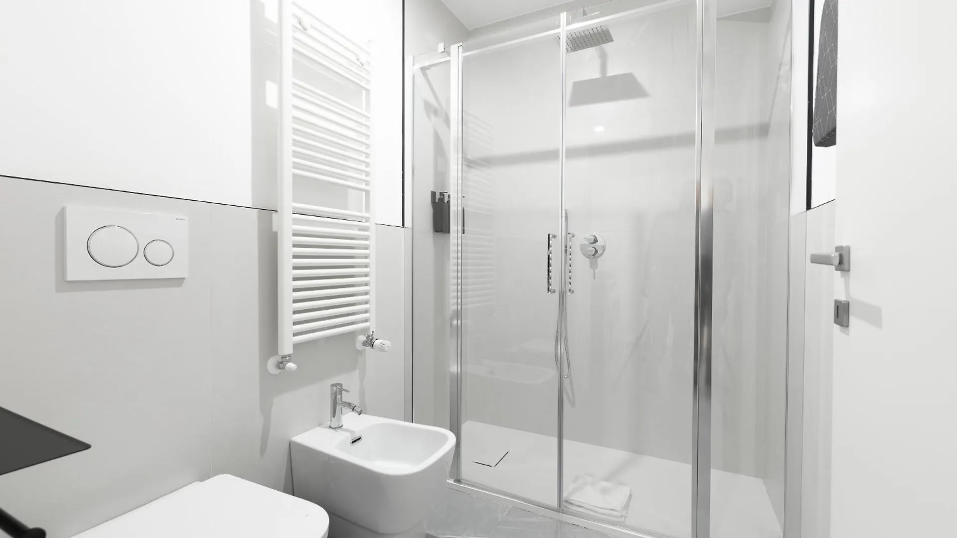 Ferienwohnung Tartini28 - Lussuoso Bilocale Vicino M3 Dergano Mailand Apartment